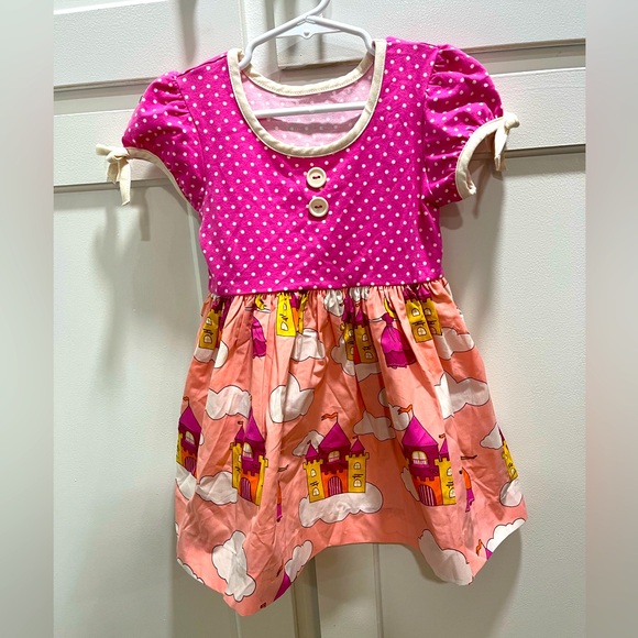 Eleanor Rose Pink Polka Dot&Castle Print Dress never worn size 4/5 side pockets - Picture 1 of 9